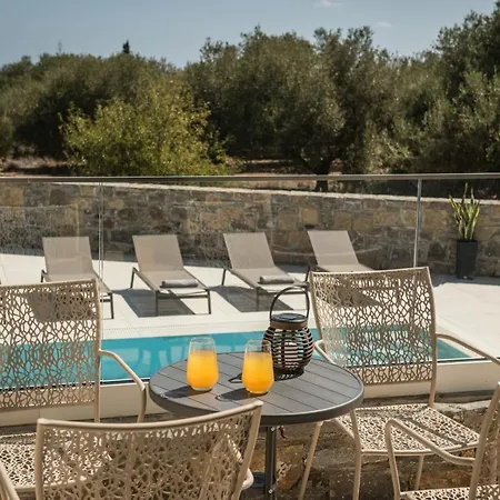 Luxury Marelina Villa