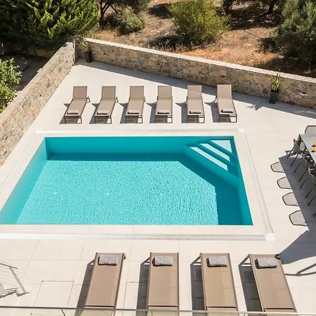 Luxury Marelina Villa